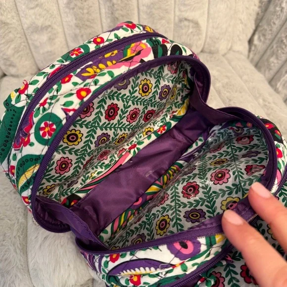 Vera Bradley "Three to Get Ready" triple compartment cosmetic bag - Picture 6 of 9